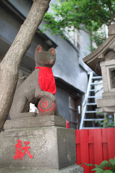 讃岐稲荷神社・小白稲荷神社の狐