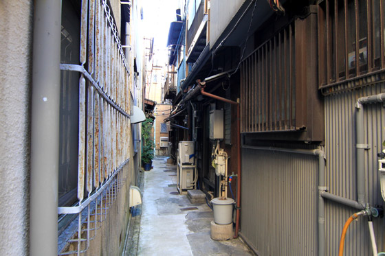 湯島天神下・路地その一