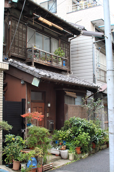 湯島天神下・住宅その一