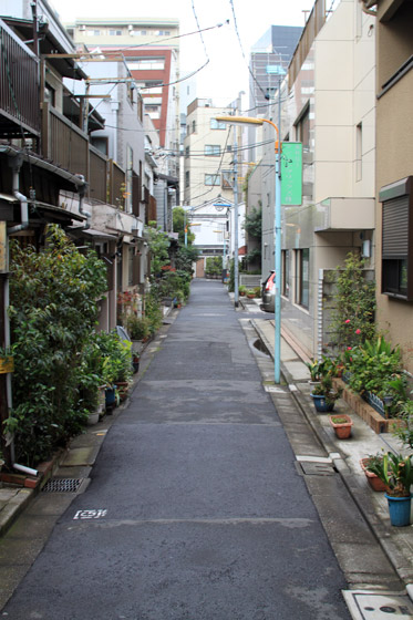 湯島天神下・路地そのニ