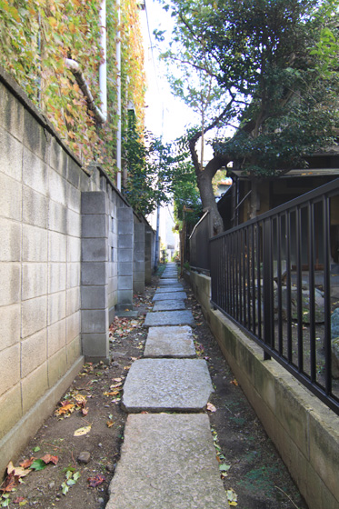 湯島天神・花街跡の小路