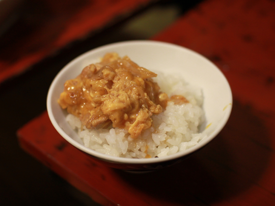 「ぼたん」親子丼方面