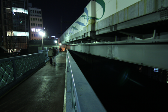 夜の秋葉原2013