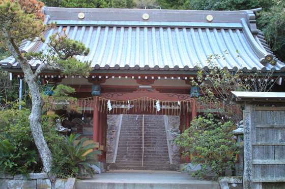 洲崎神社の門