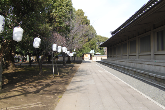 池上本門寺の御廟所への道