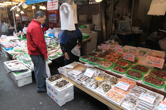 アメ横・昔ながらの魚屋・その二