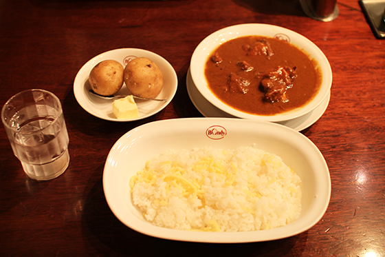 ボンディ神田本店・チキンカレー