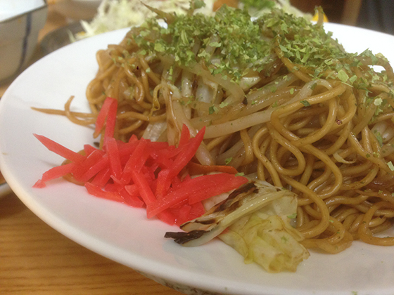 丸大ホール・焼きそば