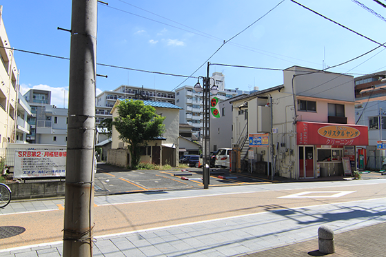 旧東海道・歯抜け駐車場